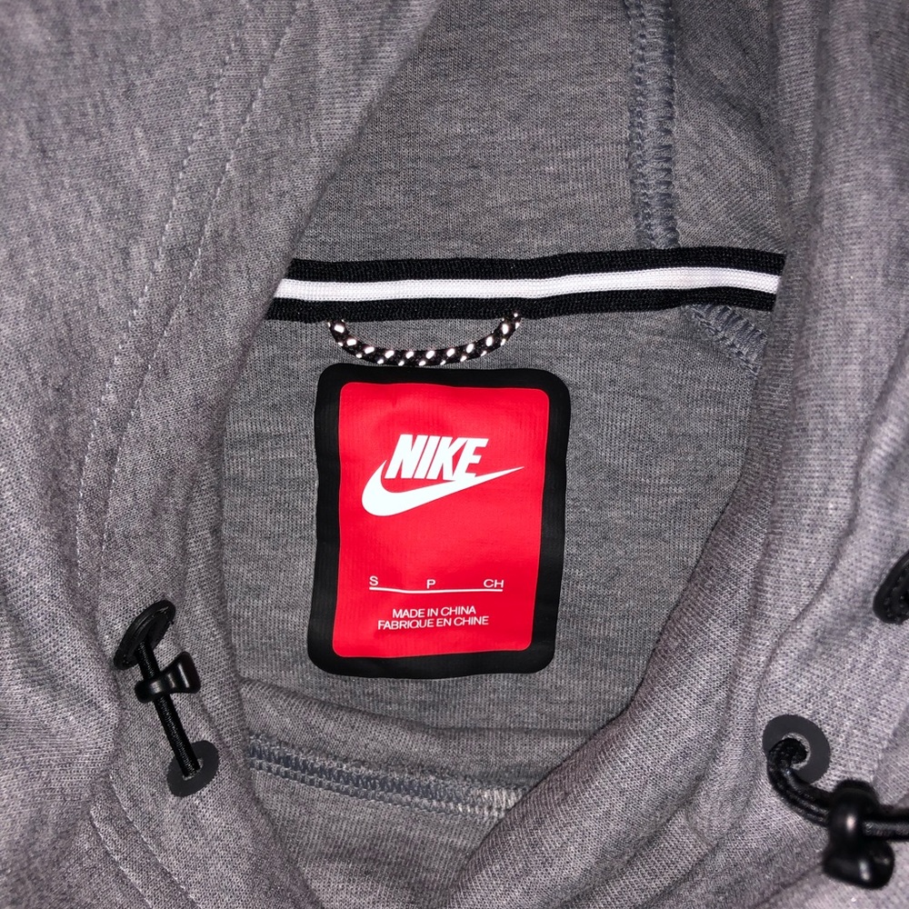 Gray Nike Sweatshirt - image 2